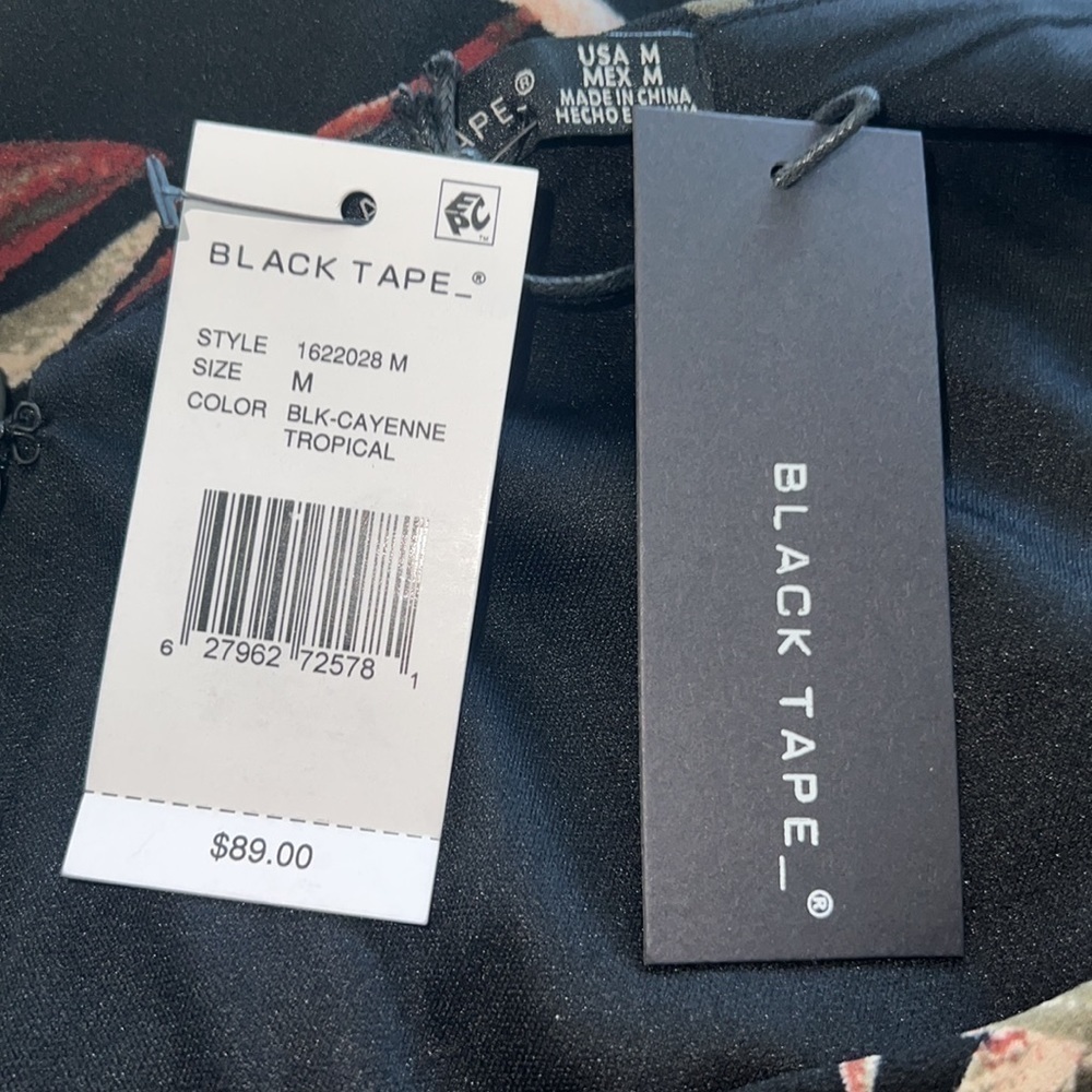 NWT Black Tape Floral Culotte Jumpsuit Medium - Picture 3 of 5